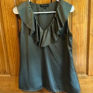 Banana Republic Sleeveless Blouse size M